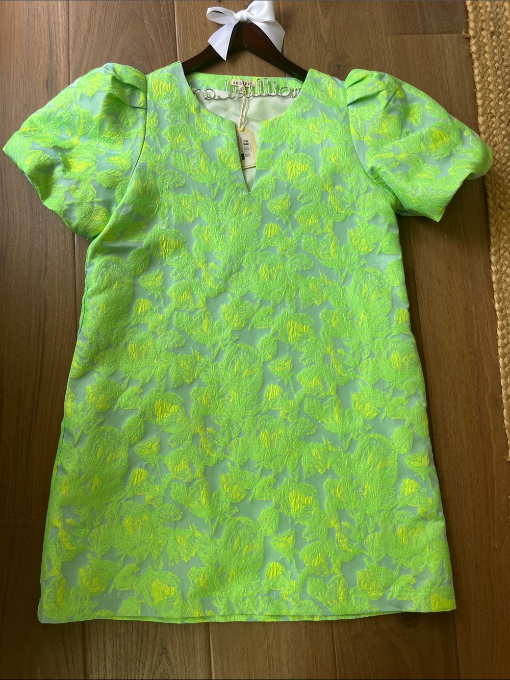 JODIFL Neon Green and blue Floral Jacquard Puff Sleeve Dress